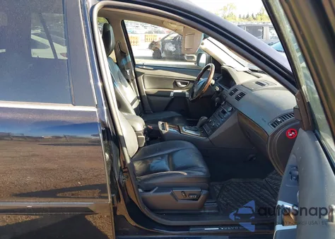 2010 Volvo Xc90 3.2 from USA, damaged, VIN YV4982CZ0A1549910